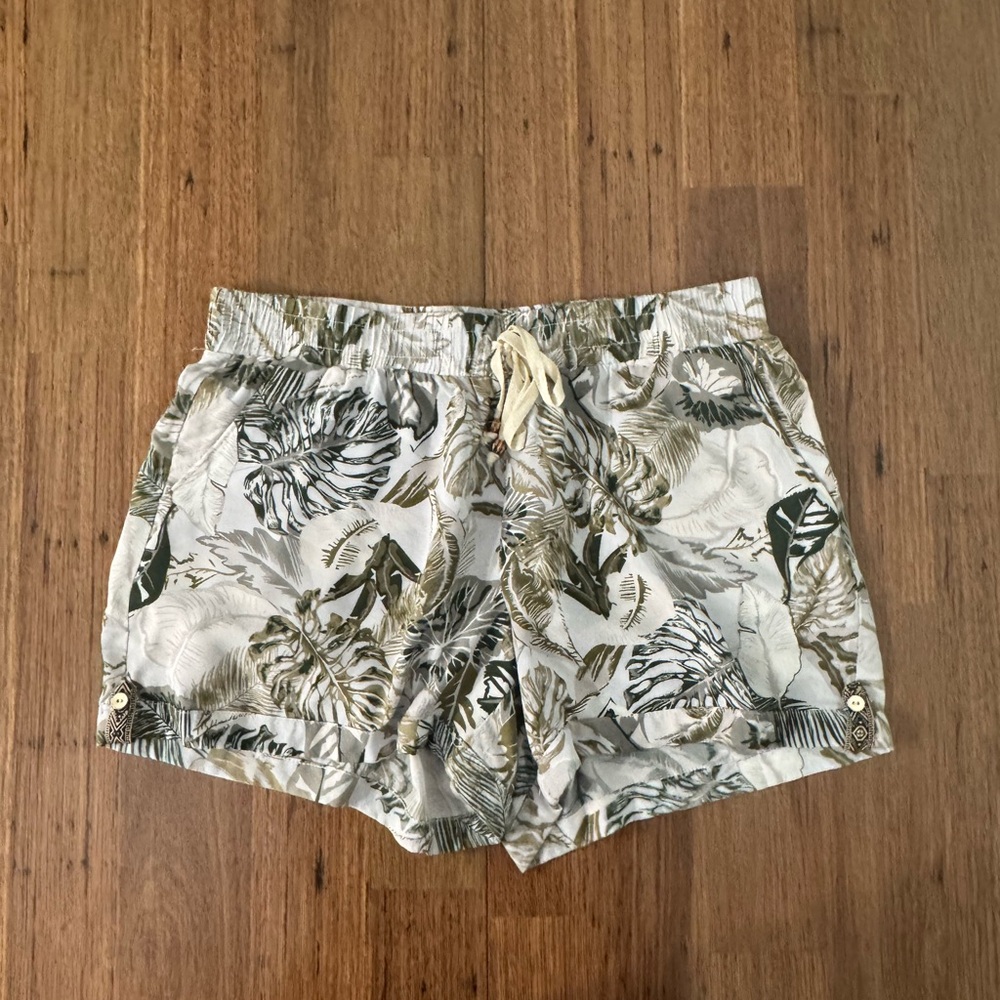 Tropical Print Women's Shorts